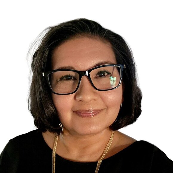 Meet your Posher, Maria - Picture 1 of 1